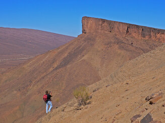 Les affleurements de l'Anti-Atlas au Maroc recèlent un enregistrement sédimentaire complet de la glaciation fini-ordovicienne qui affecta le Gondwana il y 443 millions d'années (photo JF Ghienne)